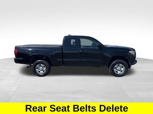Used 2022 Toyota Tacoma SR AWD/4WD image 7