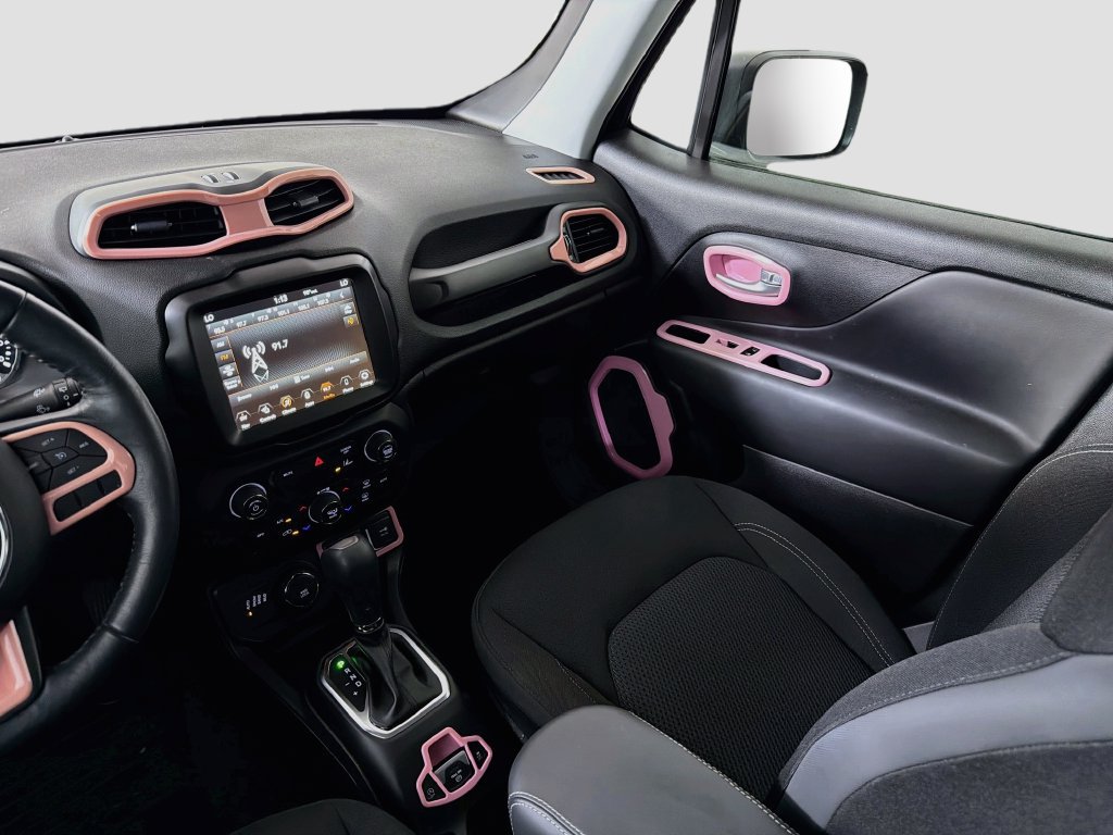 Used 2023 Jeep Renegade Latitude w/ Premium Group AWD/4WD image 27