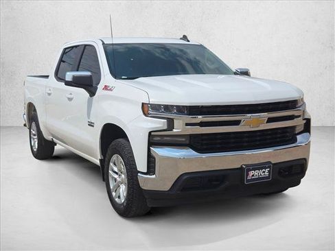 Used 2020 Chevrolet Silverado 1500 LT w/ Texas Edition AWD/4WD image 3