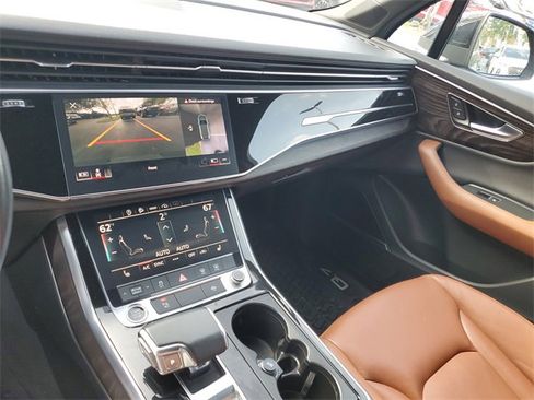 Used 2021 Audi Q7 2.0T Premium Plus w/ Premium Plus Package image 25