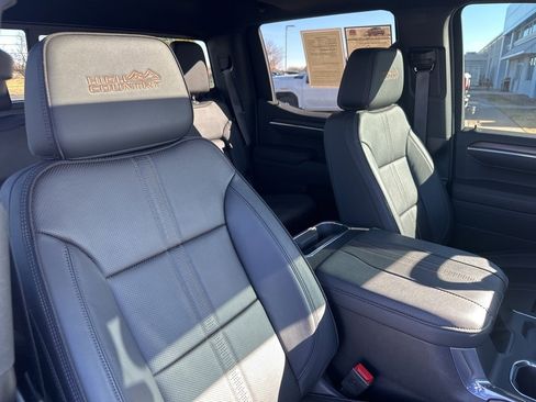 Used 2026 Chevrolet Silverado 1500 High Country w/ Midnight Edition image 29