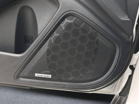 Used 2025 Subaru Outback Wilderness image 17