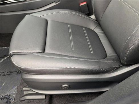 New 2025 Mercedes-Benz CLA 35 AMG 4MATIC image 4