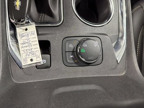 Used 2023 Chevrolet Traverse LT w/ LPO, Floor Liner Package AWD/4WD image 32