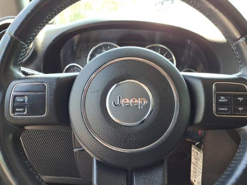 Used 2014 Jeep Wrangler Unlimited Sport w/ Quick Order Package 23S AWD/4WD image 22