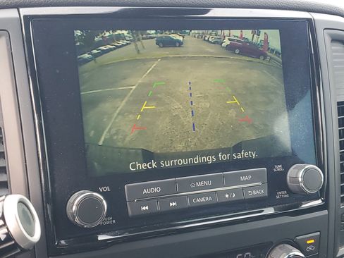 Certified 2022 Nissan Titan SV w/ SV Convenience Package image 22