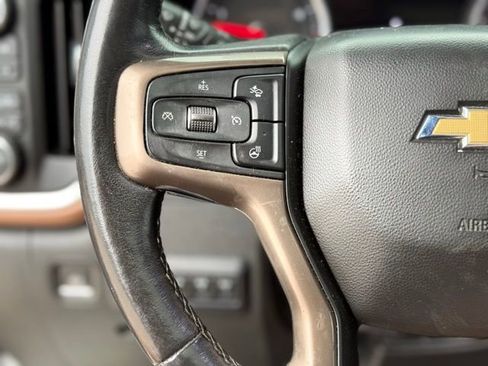 Used 2022 Chevrolet Silverado 3500 High Country w/ LPO, Hitch Package image 34