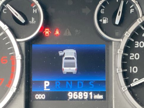 Used 2014 Toyota Tundra Limited image 37