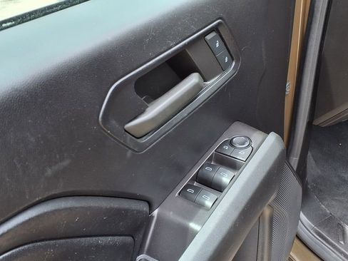 Used 2023 Chevrolet Colorado W/T RWD image 15