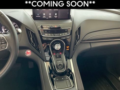 Used 2025 Acura RDX SH-AWD image 16