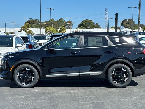 New 2026 Kia Sportage EX FWD image 7