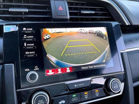 Used 2020 Honda Civic Sport image 13