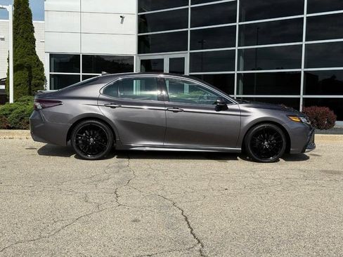 Used 2023 Toyota Camry XSE w/ Protection Package (Q2) (TMS) FWD image 2