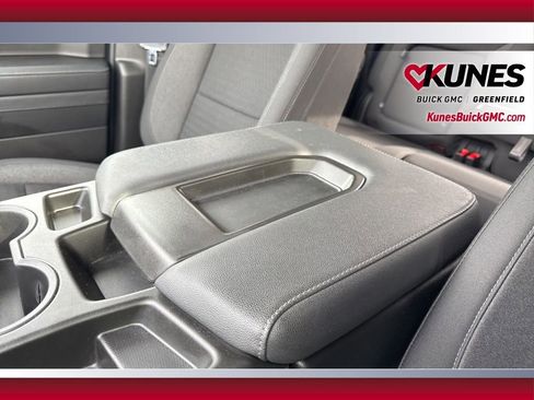 Used 2024 GMC Sierra 1500 Elevation image 32