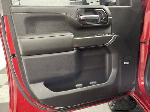 Used 2020 GMC Sierra 2500 AT4 w/ AT4 Premium Package AWD/4WD image 13