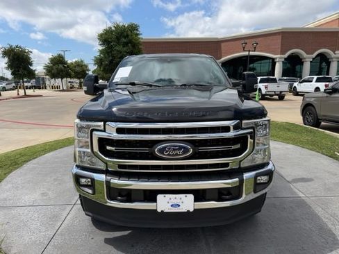 Used 2021 Ford F250 Lariat w/ Lariat Value Package AWD/4WD image 2