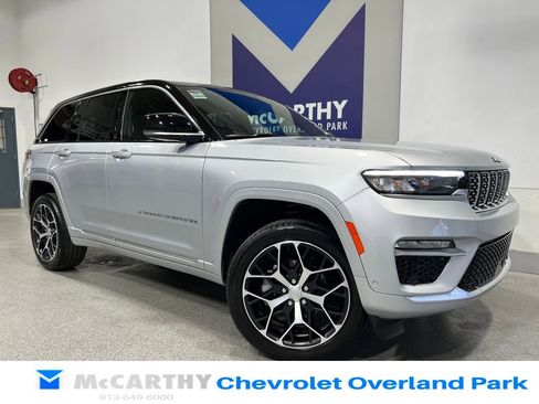 Used 2024 Jeep Grand Cherokee Summit AWD/4WD image 1