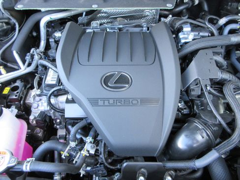 New 2026 Lexus TX 500h AWD image 54