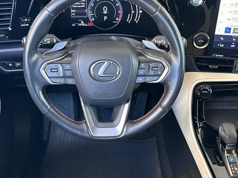 Certified 2024 Lexus NX 250 FWD image 11