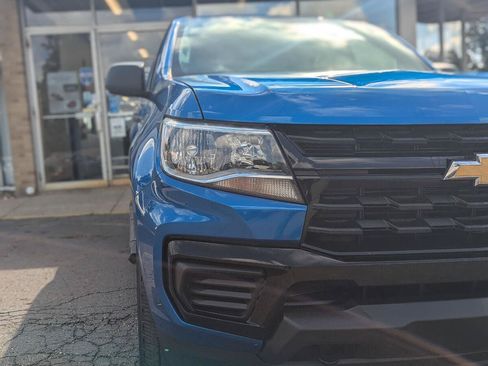 Used 2022 Chevrolet Colorado W/T w/ WT Convenience Package AWD/4WD image 15