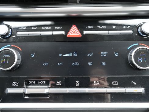 Certified 2026 Hyundai Santa Fe SEL AWD/4WD image 36