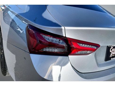 Used 2019 Chevrolet Malibu LT FWD image 22