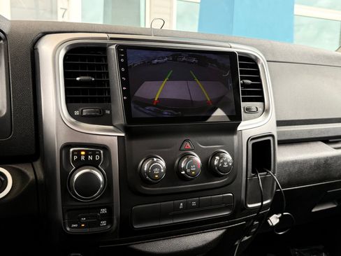 Used 2021 RAM 1500 Classic SLT AWD/4WD image 39