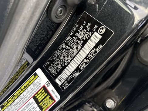 Used 2022 Lexus ES 250 Ultra Luxury w/ Accessory Package 2 image 40