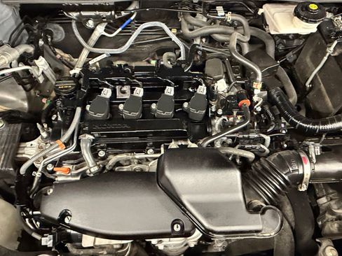 Used 2024 Honda CR-V EX-L image 30