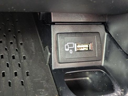 Used 2019 Mercedes-Benz E 300 E 300 image 30