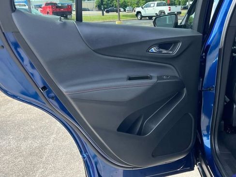 Used 2023 Chevrolet Equinox RS w/ LPO, Floor Liner Package FWD image 22