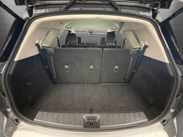 Certified 2025 Nissan Pathfinder SL FWD image 22