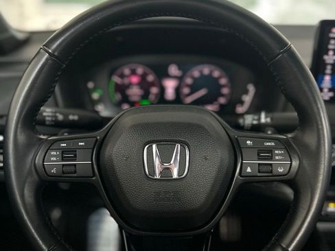 Used 2024 Honda Accord Sport image 19