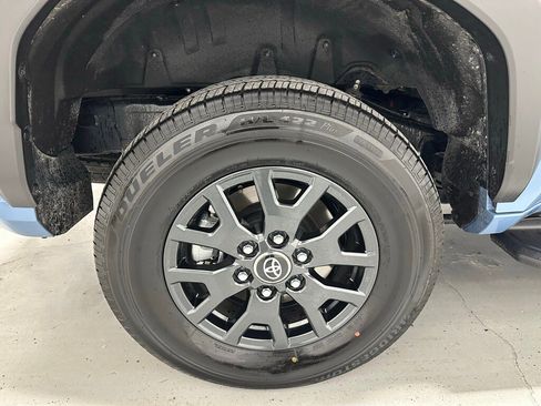 Used 2025 Toyota 4Runner SR5 image 63