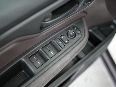 Used 2018 Honda Odyssey EX-L image 39