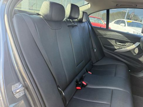 Used 2018 BMW 320i xDrive Sedan AWD/4WD image 10