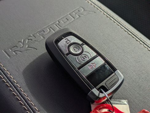 New 2025 Ford Bronco Raptor AWD/4WD image 68