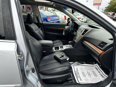 Used 2013 Subaru Outback 2.5i Limited w/ Moonroof Pkg image 16