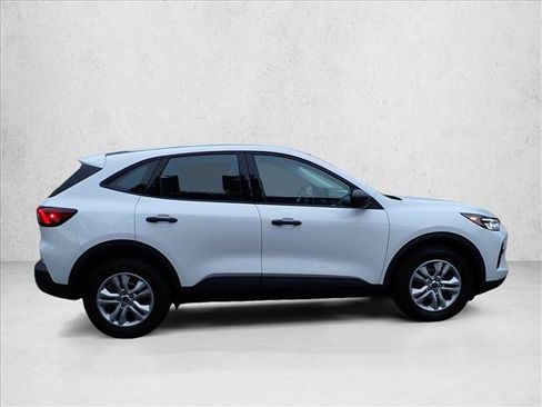 Certified 2023 Ford Escape AWD image 5