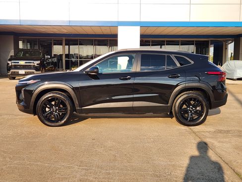 Certified 2024 Chevrolet Trax ACTIV w/ Driver Confidence Package image 5