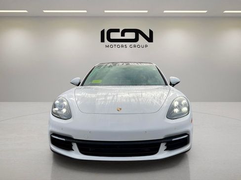 Used 2018 Porsche Panamera image 9