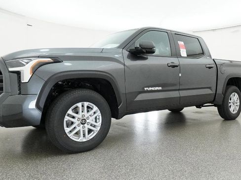 New 2026 Toyota Tundra SR5 AWD/4WD image 12