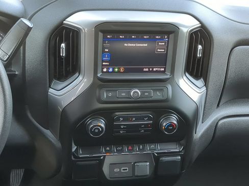 Used 2021 Chevrolet Silverado 1500 Custom AWD/4WD image 15