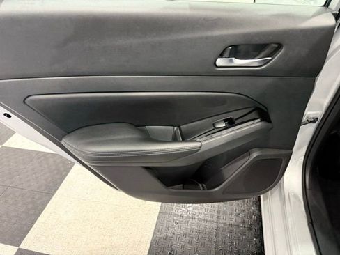 Used 2021 Nissan Altima 2.5 SV image 16