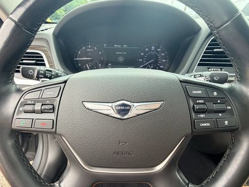 Used 2018 Genesis G80 3.8 w/ Option Group 02 RWD image 19
