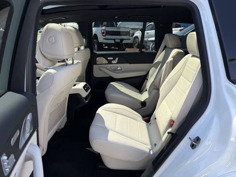 New 2025 Mercedes-Benz GLS 580 4MATIC image 20