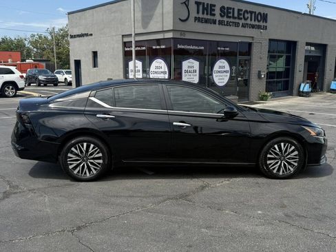 Used 2023 Nissan Altima 2.5 SV FWD image 20