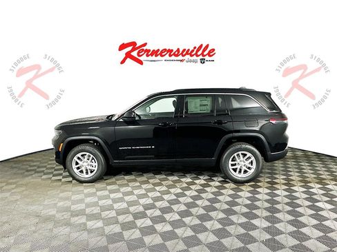 New 2025 Jeep Grand Cherokee Laredo X image 4