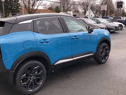 New 2026 Nissan Kicks SR w/ Cold Weather Package image 8