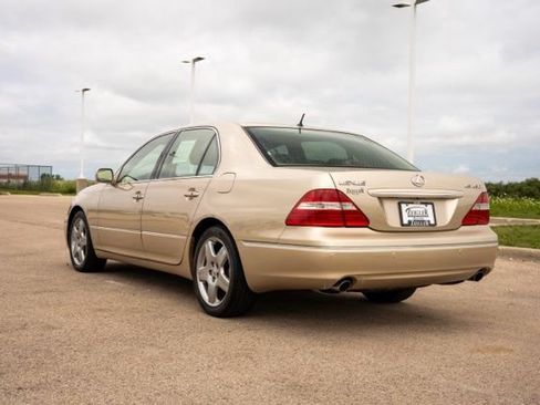 Used 2006 Lexus LS 430 RWD image 5